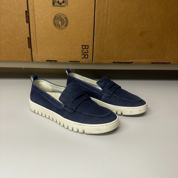 VIonic Uptown Loafer - navy - size 7.5 - Picture 1 of 6